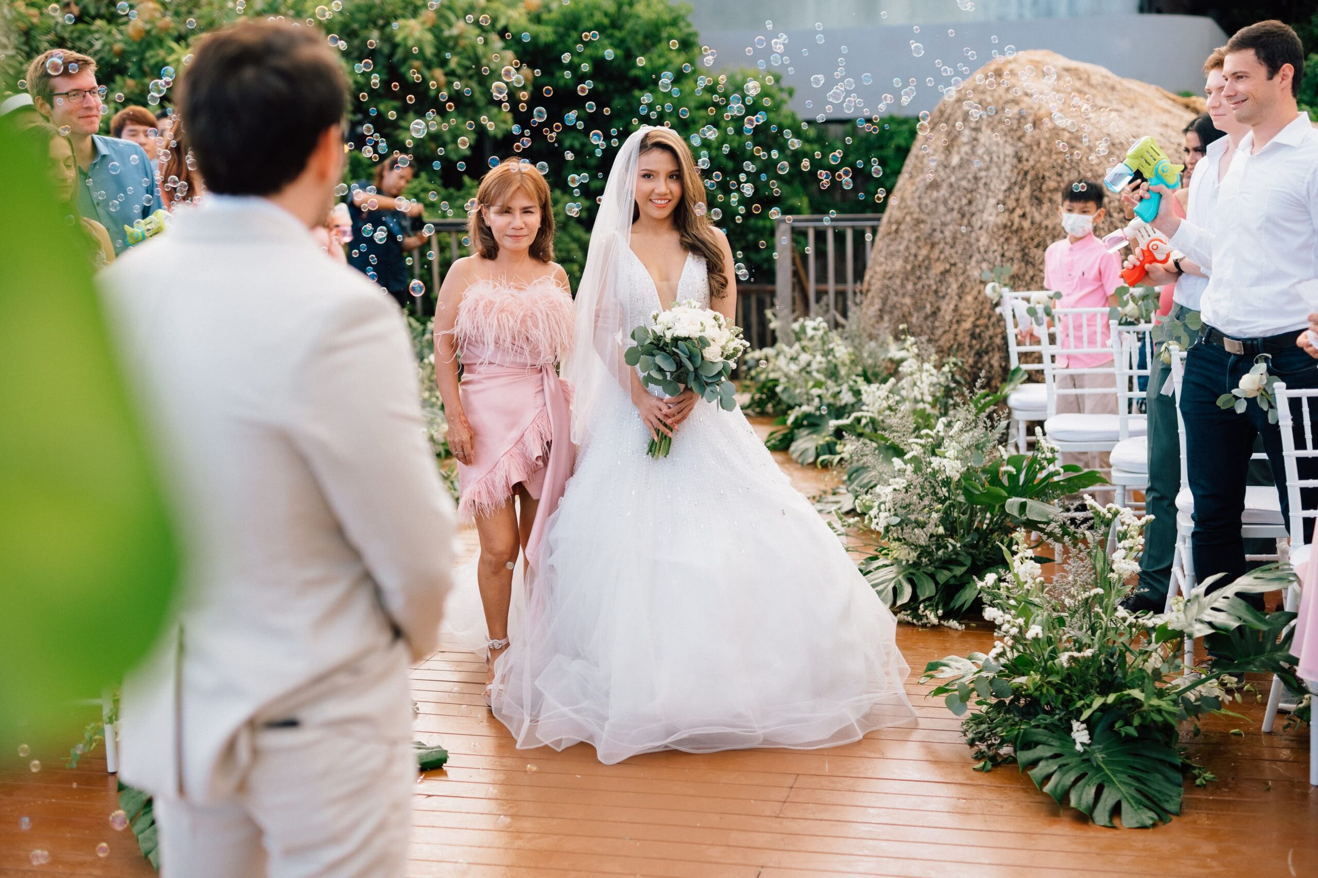 Real-Wedding-Paweena-Robert-Silavadee-bride-walking-down-the-aisle