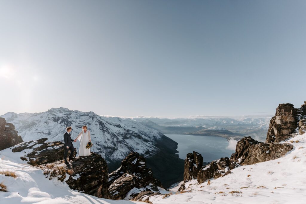 Real-wedding-Katie-and-Ben-New-Zealand-wide-angle-shot-with-views-of-the-mountain-ranges