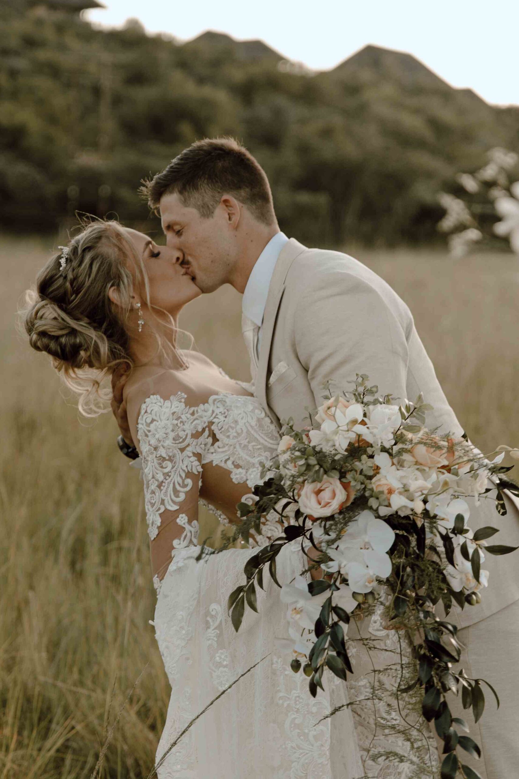 Real Wedding - Paul & Kodie - Van Deventer - Mountainview Game Ranch - Couple (11)